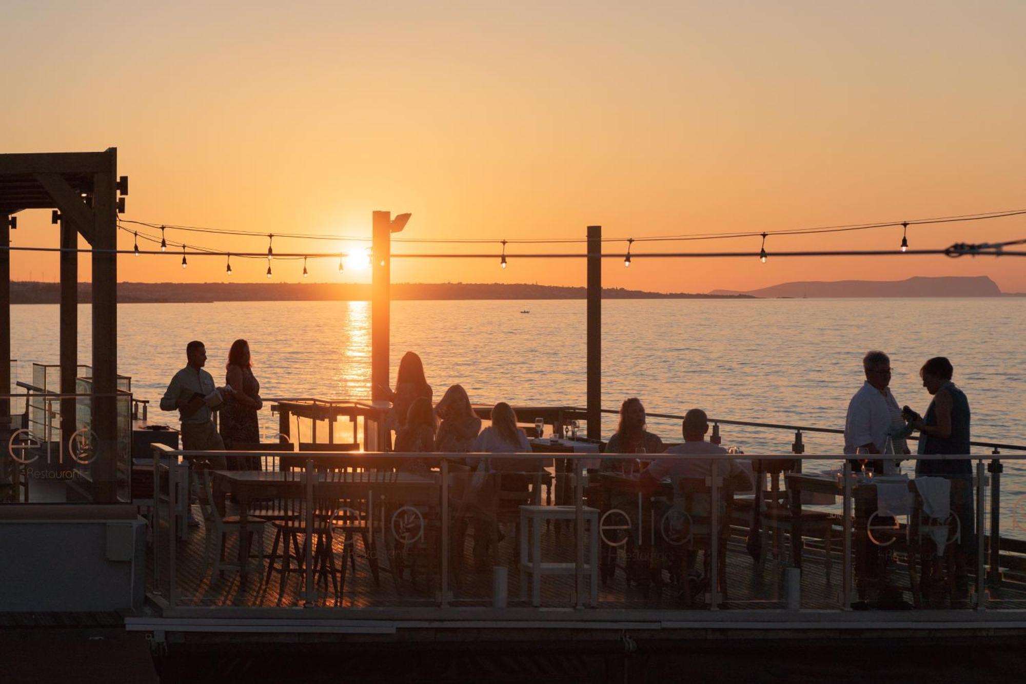 High Beach White - Adults Only Malia  Exterior photo