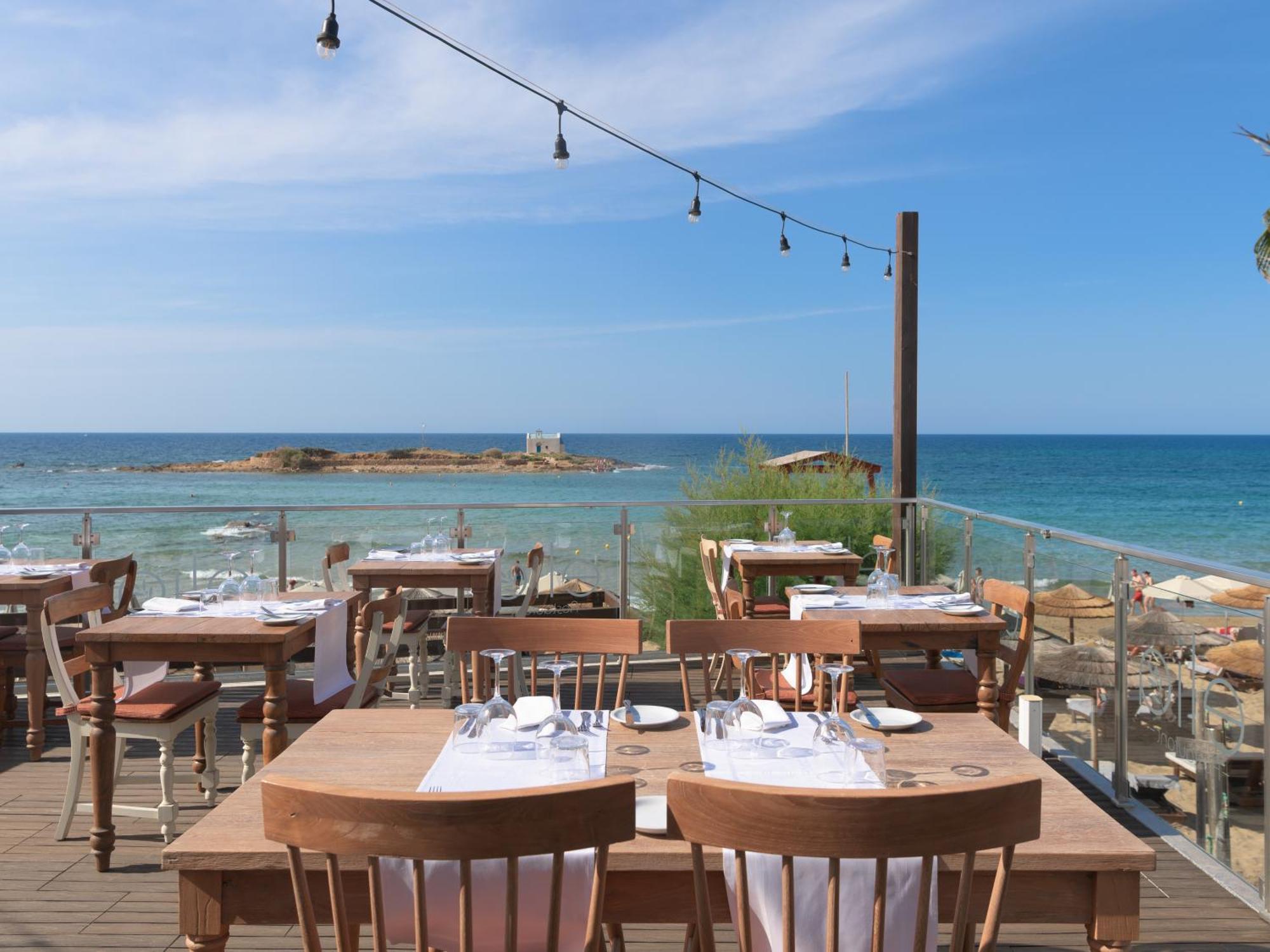 High Beach White - Adults Only Malia  Exterior photo